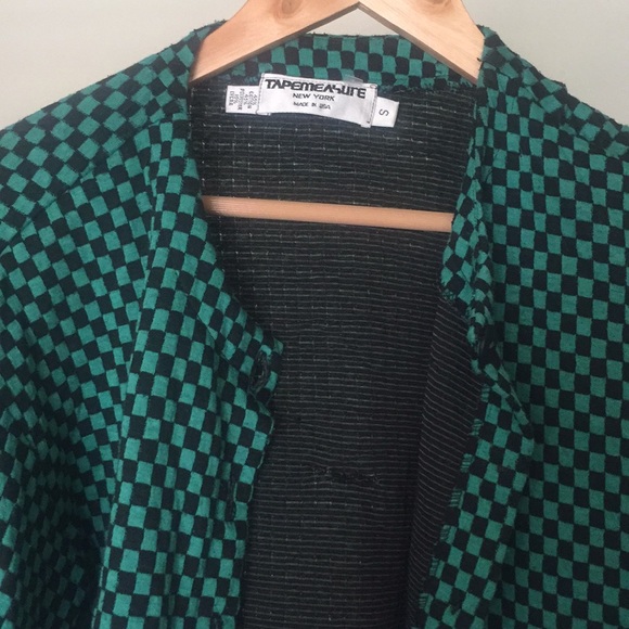 Green and black jacket - Picture 5 of 8